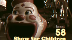 [Пятничное] YouTube по ошибке сутки показывал детям хоррор о том, как скелет ходит по кладбищу в поиске любви и умирает от депрессии