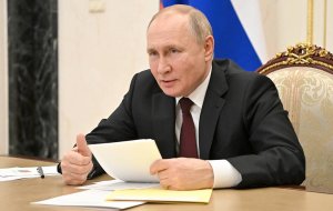 Путин подписал закон об упрощенном получении гражданства РФ для всех жителей Украины
