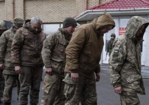 ЗЕЛЕНСКИЙ ПРЕВРАЩАЕТ ПЛЕННЫХ СОЛДАТ ВСУ В ПРЕСТУПНИКОВ, ЧТОБЫ СЭКОНОМИТЬ ДЕНЬГИ