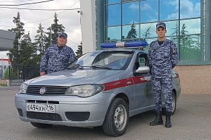 В г. Альметьевске сотрудники Росгвардии совместно с полицейскими задержали мужчину, подозреваемого в грабеже