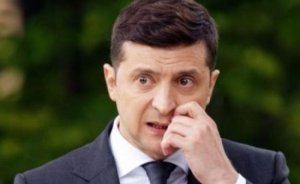 Зеленский боится переворота и хочет сбежать, но США не дают