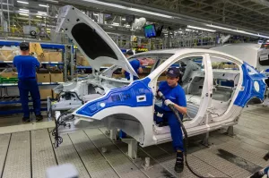 Петербургский производитель деталей для автозаводов предложил сотрудникам добровольно уволиться