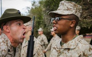 Bloomberg сообщил о недоборе новобранцев в ВС США. Сейчас не хватает около 150 тыс. новобранцев для достижения установленной цели - 1,3 млн военнослужащих