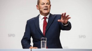 Канцлер Германии призвал предоставить его стране место постоянного члена СБ ООН. Олаф Шольц отметил, что сначала она может стать одним из 10 меняющихся членов в 2027 и 2028 годах