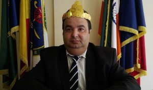 Король Чоабэ требует от Индии признать цыган «своими детьми»