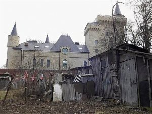 «Черная метка»: риелтор заявила о невозможности продать  подмосковный замок Пугачевой и Галкина