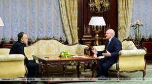 Лукашенко встретился с российским философом и общественным деятелем Александром Дугиным