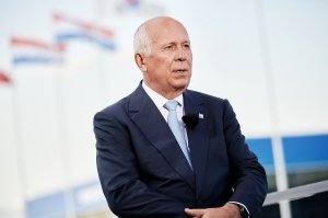Все, что должны, – отгружаем, нередко с опережением графика. Наращиваем объемы производства и сокращаем сроки поставок, насколько это возможно - С. Чемезов