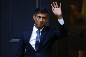 Новый премьер-министр Великобритании Риши Сунак получает аплодисменты из неожиданного места: Индии