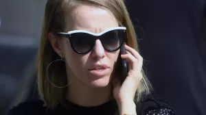 Собчак вернулась в Россию, сообщили очевидцы