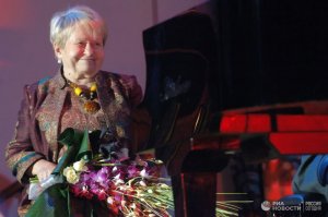 Светит всем знакомая звезда: жизнь и судьба Александры Пахмутовой - 9 ноября ей 93 года