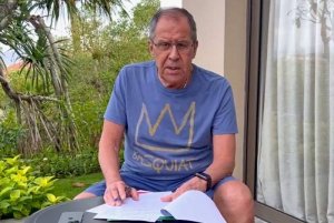 Лаврова не удивили сообщения западной прессы о его госпитализации – реакция министра