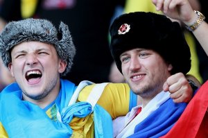 Русские и Украинцы поддерживают сборную Сербию в Катаре