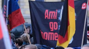 «Ami, go home!»: 6 тыс. человек приняли участие в антиамериканской акции в Лейпциге