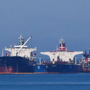 Россия может перевезти в Азию своим флотом 80% перенаправленной из Европы нефти