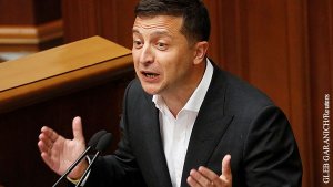 Французский депутат: Успокойте Зеленского, а то он угробит Европу