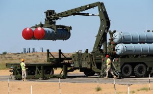 "...против России они не работают, так как оснащены системой распознавания «свой – чужой»" (Постпред Крыма предостерег Грецию от передачи Украине С-300)