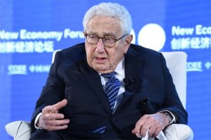 Если верить Миду. Как обозвал Киссинджер мировых лидеров?