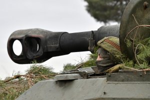 Минобороны: на Купянском и Краснолиманском направлениях ВСУ за сутки потеряли сто человек