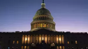 Члены палаты представителей конгресса США по итогам 14-го тура голосования вновь не смогли избрать нового спикера. Трансляцию вели все ведущие американские телеканалы