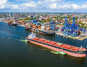 Белоруссия ушла от Прибалтики к России