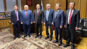 Иван Мельников принял Посла КНДР в России