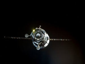 «Роскосмос собирает срочное совещание из-за разгерметизации грузовика «Прогресс МС-21»    (Это случилось после стыковки другого грузового корабля с модулем «Звезда»)