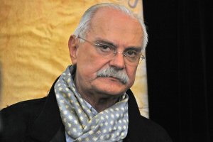 Какая может быть борьба с врагами, если до сих пор не закрыли Ельцин-центр?! – Михалков