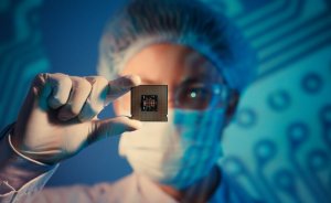 Китай украл «критическую» технологию для выпуска современных процессоров под санкциями США