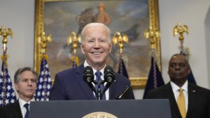 WASHINGTON TIMES, Наполитано: Байдену нужна война — и он добивается её, нарушая законы США