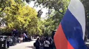 Около полутора тысяч человек приняли участие в митинге в поддержку России в Сиднее