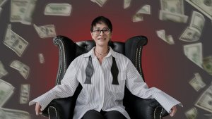 Общественники просят главу Следственного комитета проверить символ либеральной тусовки 90-х Ирину Хакамаду, которая оскорбила мобилизованных