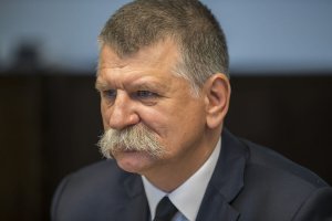 Спикер парламента Венгрии назвал США участниками украинского конфликта