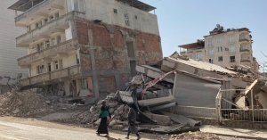 [50 000+] Более 50 тыс. человек числятся погибшими в результате землетрясений 6 февраля в Турции через 40 дней поиска