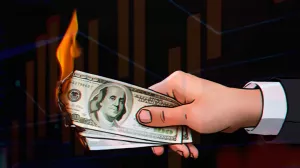 Богар и Кевехази: США хитроумным образом переложили свои расходы на остальной мир