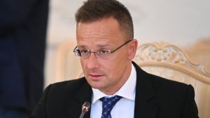 Глава МИД Венгрии прибыл в Москву