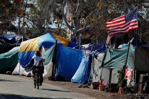 В Сан-​Франциско обнаружили последствия запрета на поездки в нормальные штаты