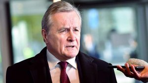 Пол-Европы и польская оппозиция хотят наладить отношения с Россией и как можно скорее прекратить конфликт на Украине