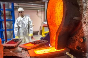 Российские производители золота смогли найти новые рынки сбыта после введения западных санкций