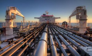Переориентация на Восток завела главного перевозчика российской нефти в прибыль