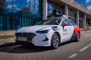 В Москве заработало беспилотное такси: желающие могут прокатиться на авто с искусственным интеллектом Яндекса