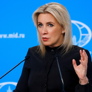 Захарова: Пора перестать ориентироваться на Запад и жить своей жизнью