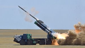Источник: РСЗО "Смерч" в зоне СВО получит управляемые снаряды