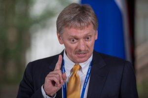Песков: Россия готова принимать западную прессу, но "business as usual" больше не будет