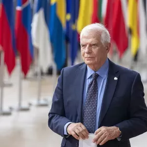 Китай перенес запланированный на следующую неделю визит главы евродипломатии Борреля