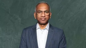 Профессор биологии уволен за преподавание того, что пол определяется хромосомами X и Y - видео