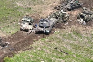 WP: трудности ВСУ с преодолением минных полей выявили уязвимости западной техники: попытки украинской армии наступать на российские позиции показали слабости американских Bradley и германских Leopard