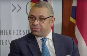 Глава МИД Великобритании призвал Россию немедленно разблокировать Черное море для судоходства