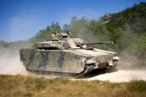Российский боец в упор расстрелял из РПГ шведскую БМП CV90