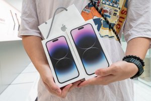 В ЮАР считают, что представителям правительств стоит отказаться от iPhone